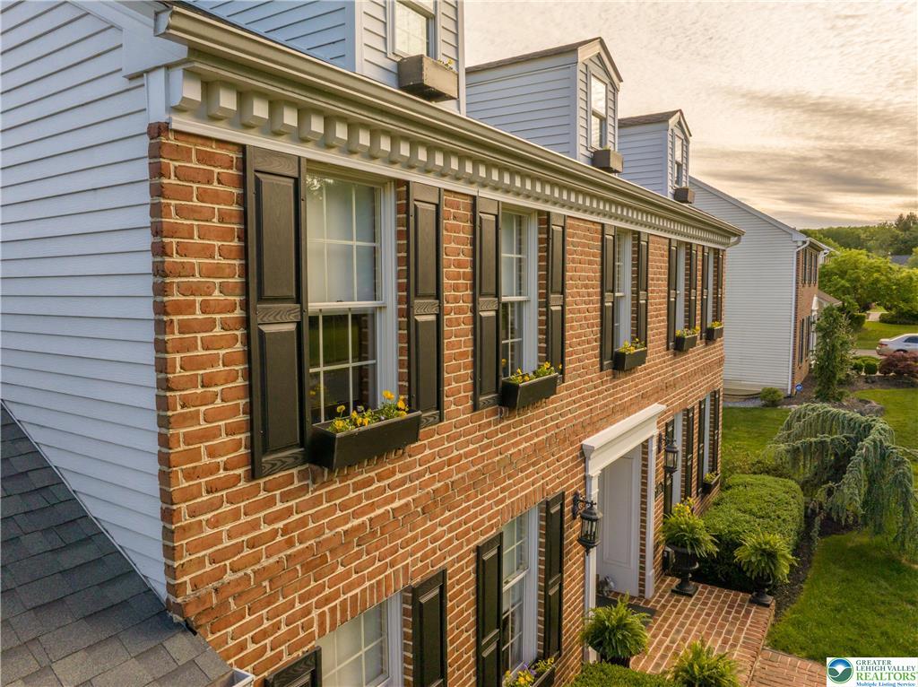 Lower Macungie Twp, Pennsylvania 18106, United States, 4 Bedrooms Bedrooms, ,3 BathroomsBathrooms,Residential,Pending,136634