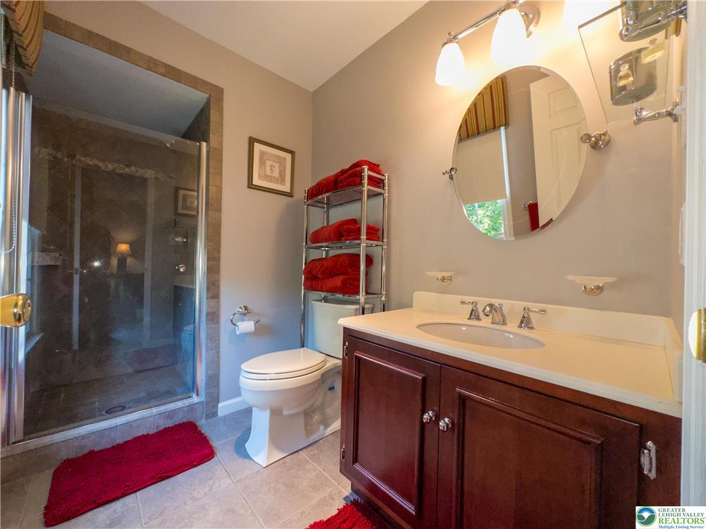 Lower Macungie Twp, Pennsylvania 18106, United States, 4 Bedrooms Bedrooms, ,3 BathroomsBathrooms,Residential,Pending,136634