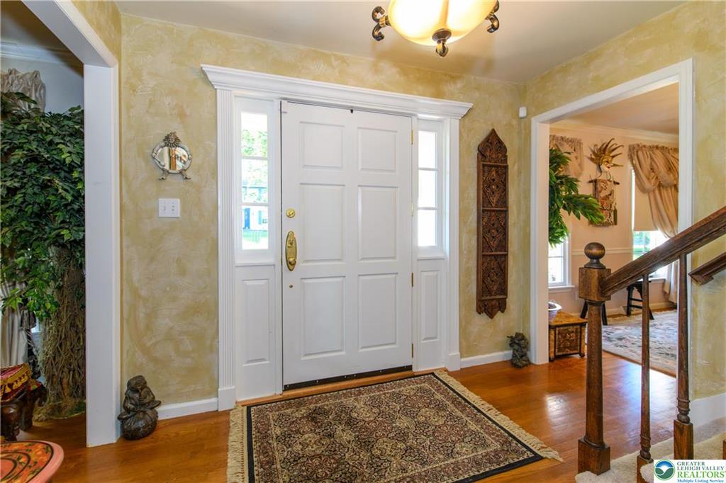 Lower Macungie Twp, Pennsylvania 18106, United States, 4 Bedrooms Bedrooms, ,3 BathroomsBathrooms,Residential,Pending,136634