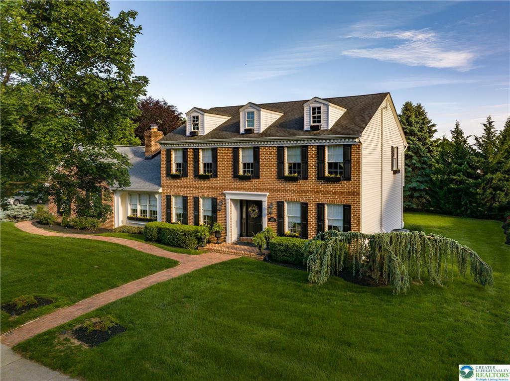 Lower Macungie Twp, Pennsylvania 18106, United States, 4 Bedrooms Bedrooms, ,3 BathroomsBathrooms,Residential,Pending,136634