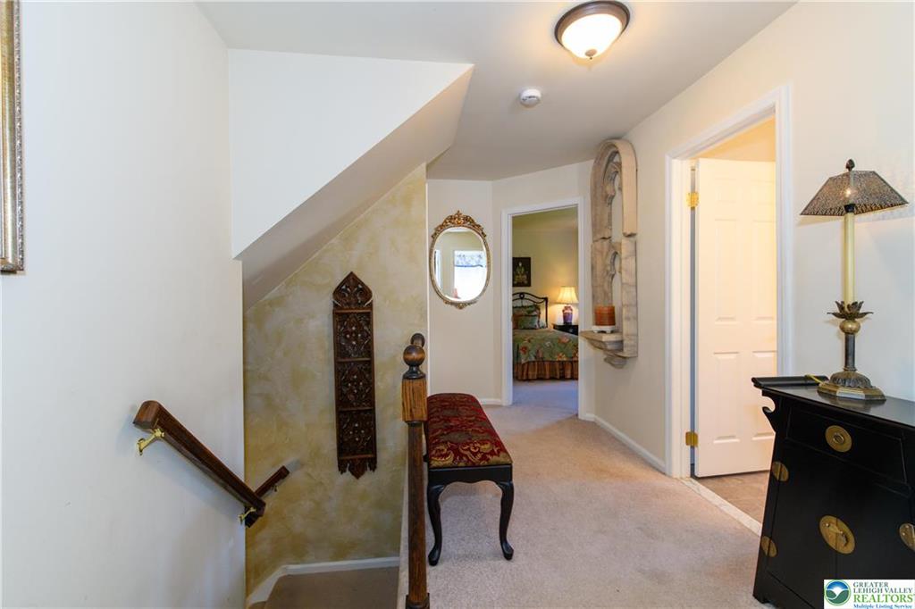 Lower Macungie Twp, Pennsylvania 18106, United States, 4 Bedrooms Bedrooms, ,3 BathroomsBathrooms,Residential,Pending,136634