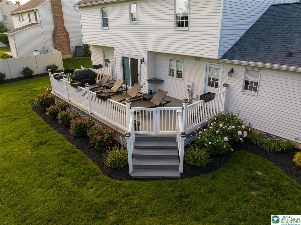 Lower Macungie Twp, Pennsylvania 18106, United States, 4 Bedrooms Bedrooms, ,3 BathroomsBathrooms,Residential,Pending,136634