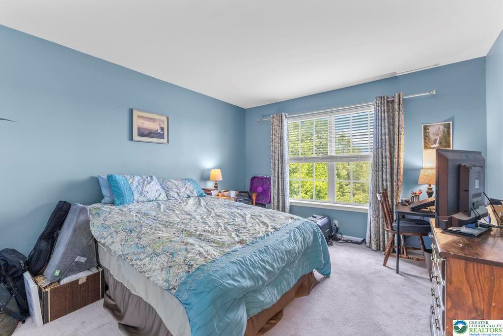 Eldred Twp, Pennsylvania 18058, United States, 4 Bedrooms Bedrooms, ,3 BathroomsBathrooms,Residential,Active,138319