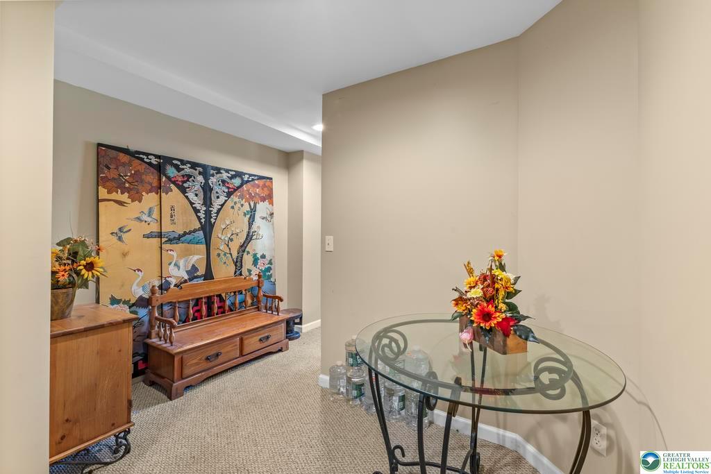 Eldred Twp, Pennsylvania 18058, United States, 4 Bedrooms Bedrooms, ,3 BathroomsBathrooms,Residential,Active,138319