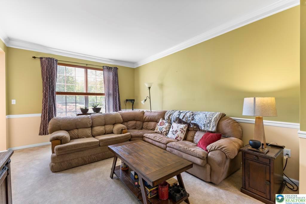 Eldred Twp, Pennsylvania 18058, United States, 4 Bedrooms Bedrooms, ,3 BathroomsBathrooms,Residential,Active,138319