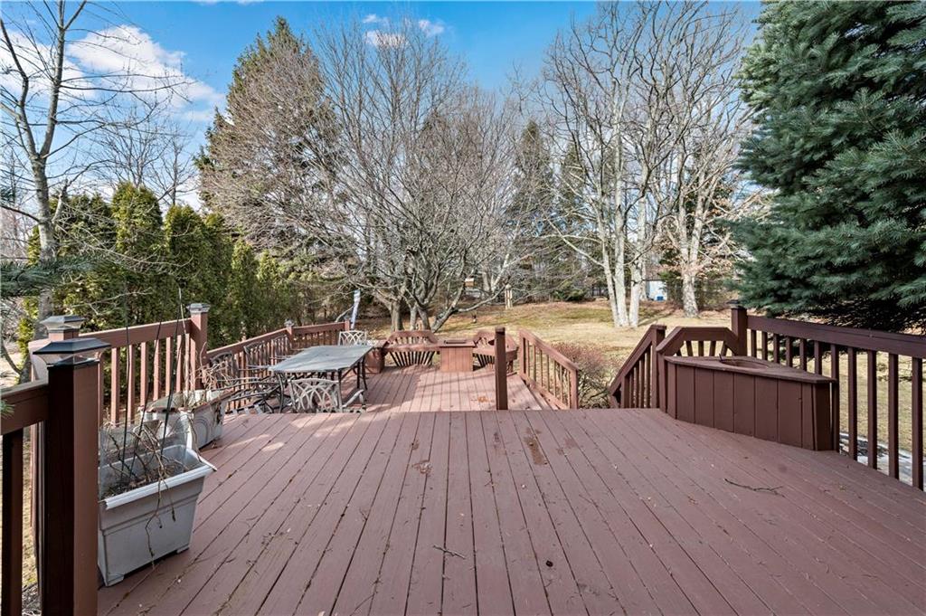 Luzerne County, Pennsylvania 18202, United States, 4 Bedrooms Bedrooms, ,2 BathroomsBathrooms,Residential,Pending,6150