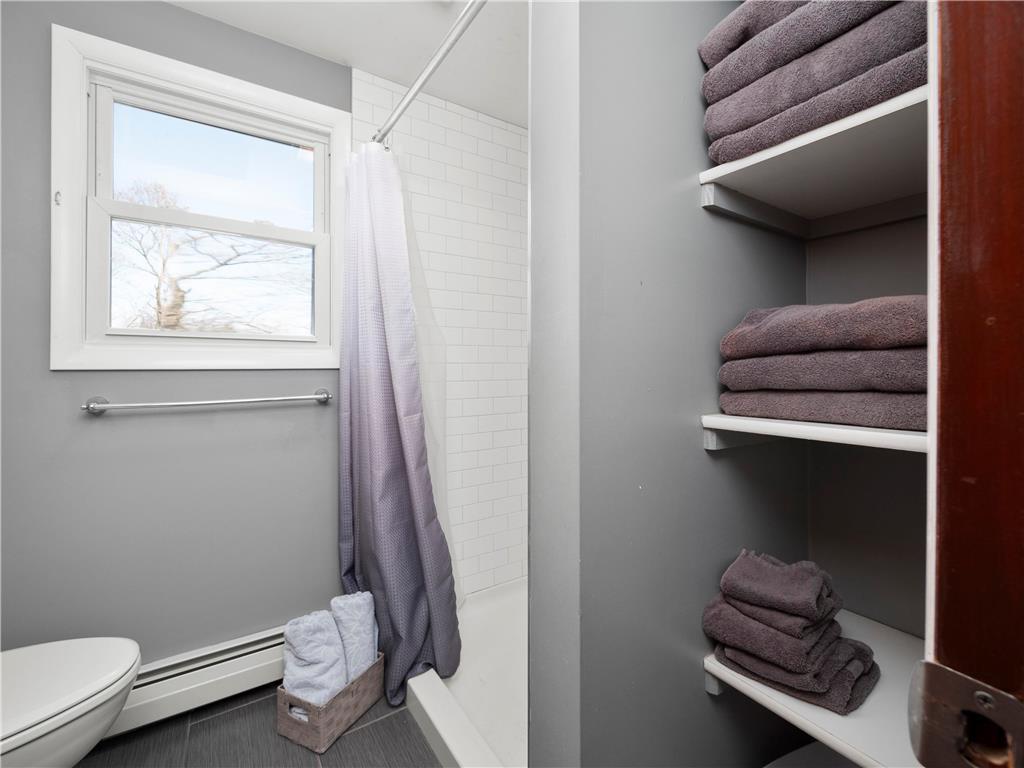 Quakertown Boro, Pennsylvania 18951, United States, 3 Bedrooms Bedrooms, ,2 BathroomsBathrooms,Residential,Pending,6445