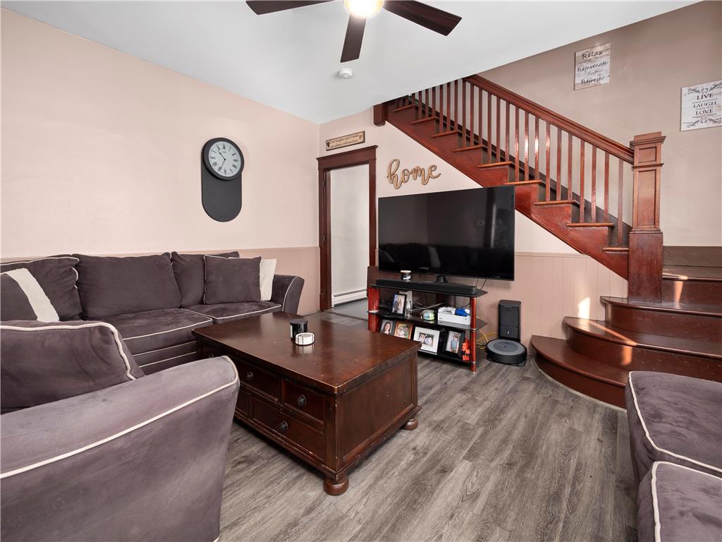 Quakertown Boro, Pennsylvania 18951, United States, 3 Bedrooms Bedrooms, ,2 BathroomsBathrooms,Residential,Pending,6445