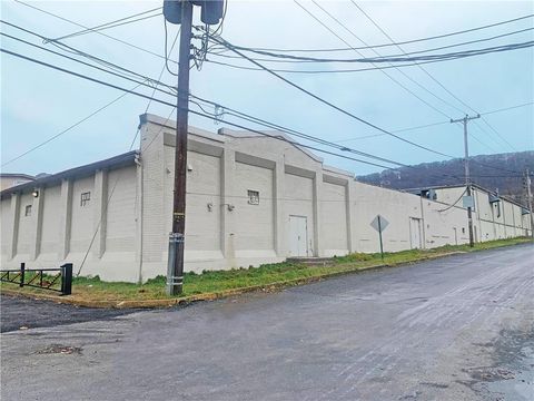 Photo of 1150 Centre Street, Williams Twp, PA 18042 (MLS # 745135) Photo of 1150 Centre Street, Williams Twp, PA 18042 (MLS # 745135)