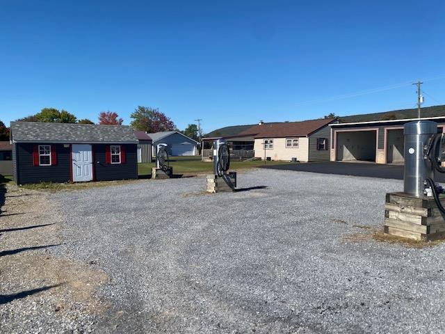 Windsor Township, Pennsylvania 19526, United States, ,Commercial,Pending,36886