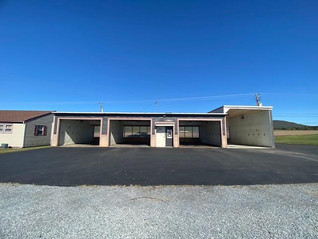 Windsor Township, Pennsylvania 19526, United States, ,Commercial,Pending,36886