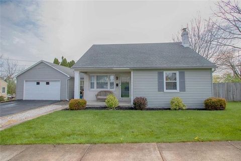 3304 S Front Street, Whitehall Twp, PA 18052 - #: 736471