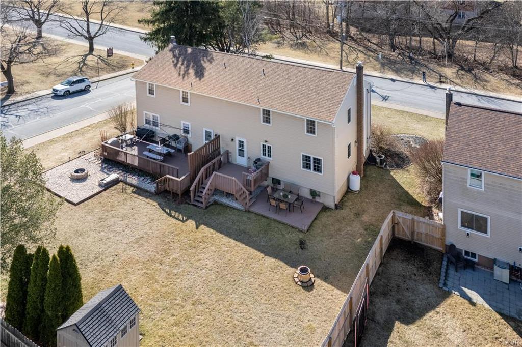 Coopersburg Borough, Pennsylvania 18036, United States, 3 Bedrooms Bedrooms, ,2 BathroomsBathrooms,Residential,Pending,91484