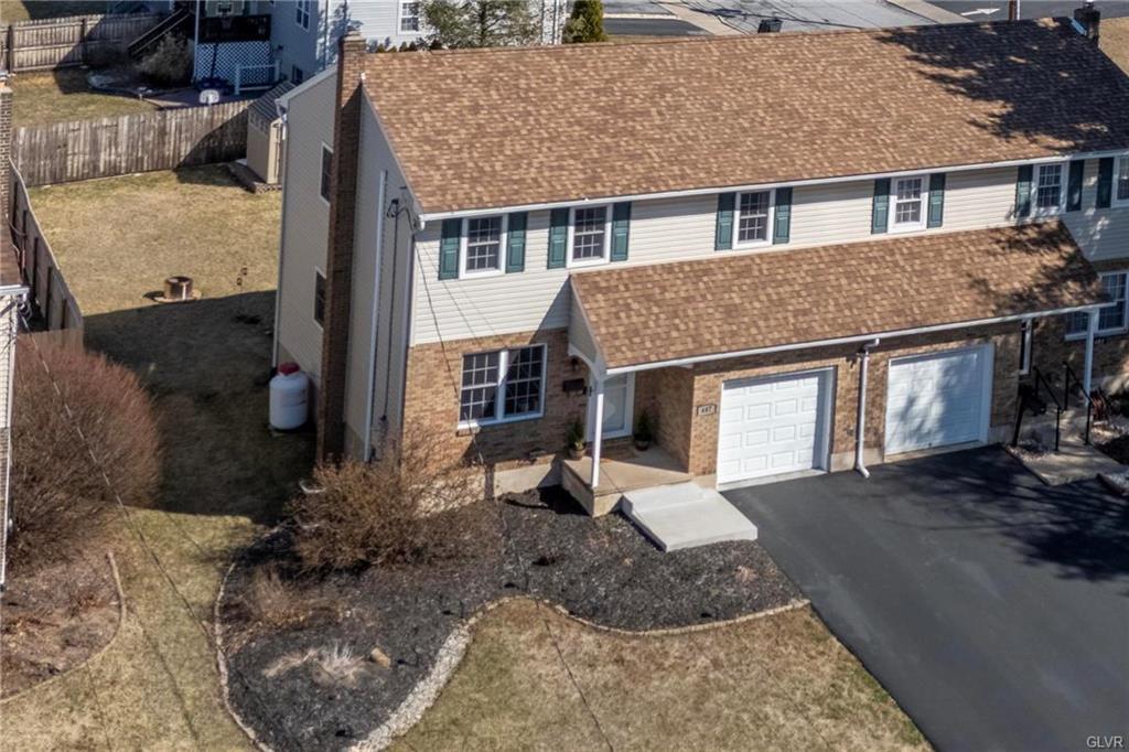 Coopersburg Borough, Pennsylvania 18036, United States, 3 Bedrooms Bedrooms, ,2 BathroomsBathrooms,Residential,Pending,91484