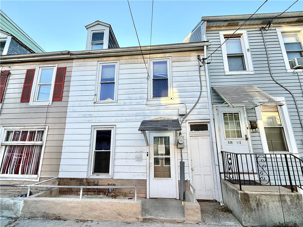 Allentown City, Pennsylvania 18102, United States, 4 Bedrooms Bedrooms, ,1 BathroomBathrooms,Residential,Active,33913