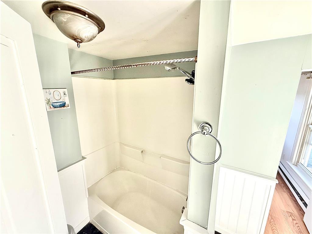 Allentown City, Pennsylvania 18102, United States, 4 Bedrooms Bedrooms, ,1 BathroomBathrooms,Residential,Active,33913