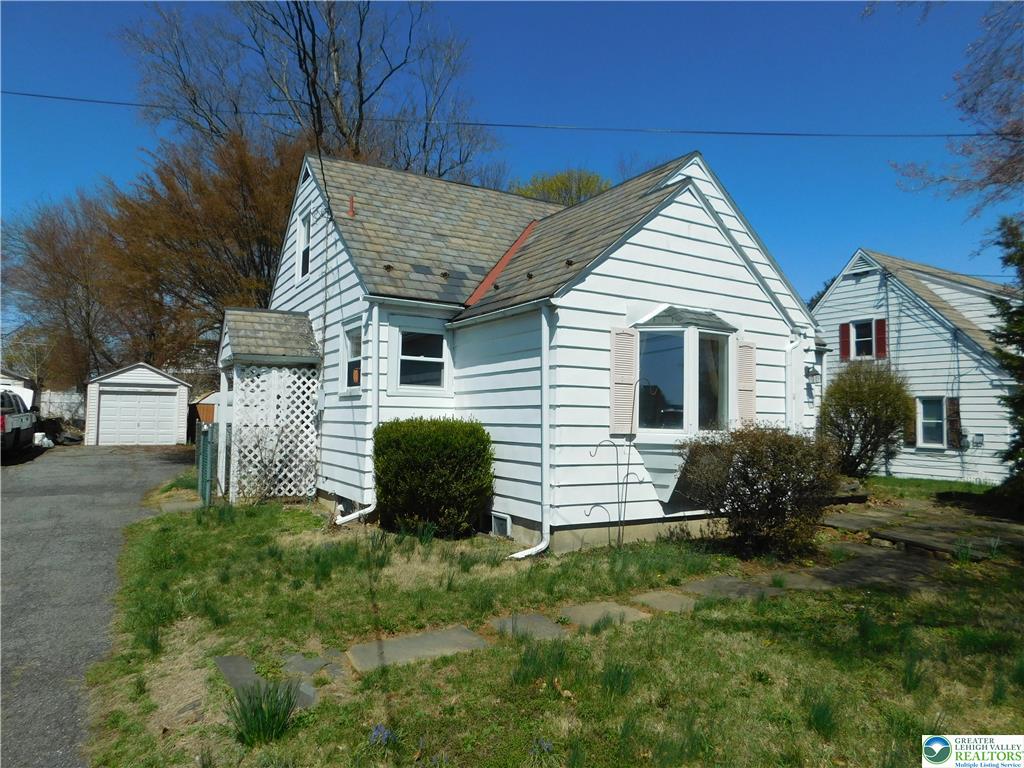 Similar Properties