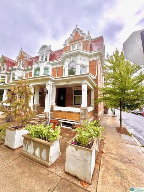 Photo for 1527 W Turner Street