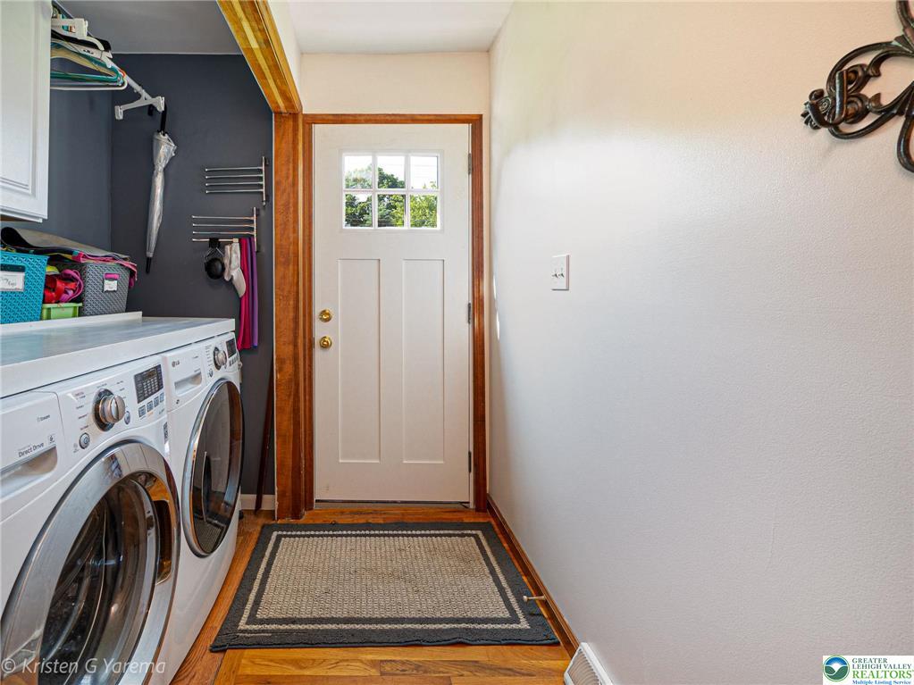 Lower Macungie Twp, Pennsylvania 18106, United States, 4 Bedrooms Bedrooms, ,3 BathroomsBathrooms,Residential,Pending,145941