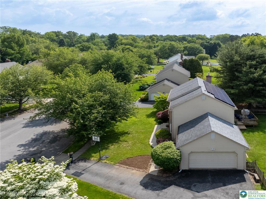 Lower Macungie Twp, Pennsylvania 18106, United States, 4 Bedrooms Bedrooms, ,3 BathroomsBathrooms,Residential,Pending,145941