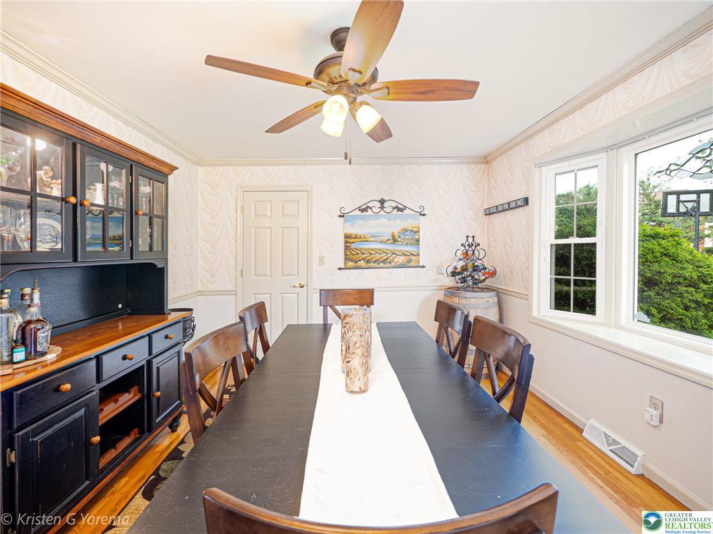 Lower Macungie Twp, Pennsylvania 18106, United States, 4 Bedrooms Bedrooms, ,3 BathroomsBathrooms,Residential,Pending,145941