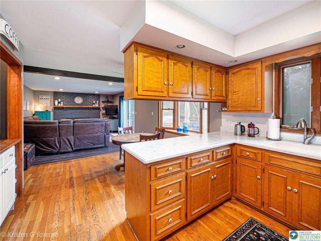 Lower Macungie Twp, Pennsylvania 18106, United States, 4 Bedrooms Bedrooms, ,3 BathroomsBathrooms,Residential,Pending,145941