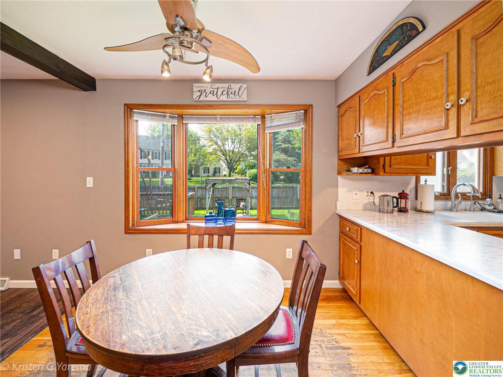 Lower Macungie Twp, Pennsylvania 18106, United States, 4 Bedrooms Bedrooms, ,3 BathroomsBathrooms,Residential,Pending,145941