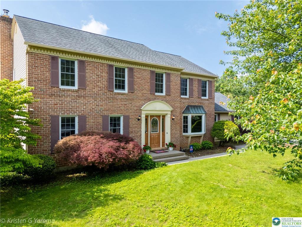 Lower Macungie Twp, Pennsylvania 18106, United States, 4 Bedrooms Bedrooms, ,3 BathroomsBathrooms,Residential,Pending,145941