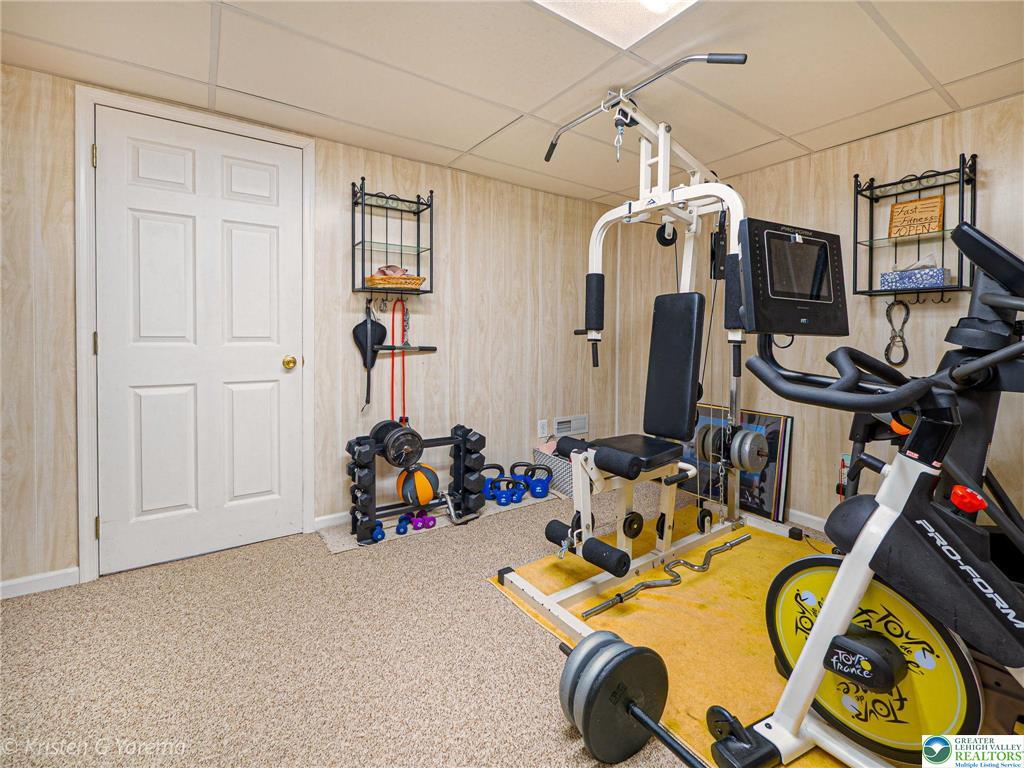 Lower Macungie Twp, Pennsylvania 18106, United States, 4 Bedrooms Bedrooms, ,3 BathroomsBathrooms,Residential,Pending,145941