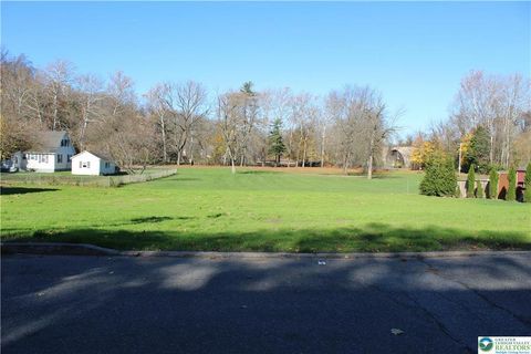 Photo of 1839 Norwood Street, Bethlehem, PA 18015 (MLS # 758029) Photo of 1839 Norwood Street, Bethlehem, PA 18015 (MLS # 758029)