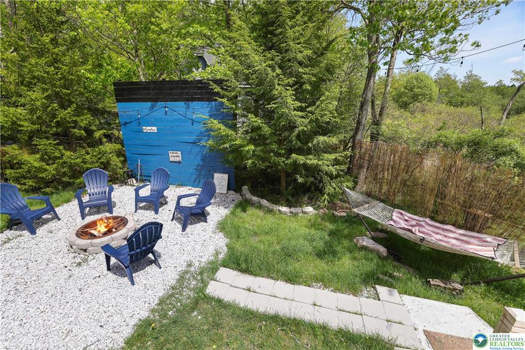 Coolbaugh Twp, Pennsylvania 18466, United States, 3 Bedrooms Bedrooms, ,2 BathroomsBathrooms,Residential,Active,99128