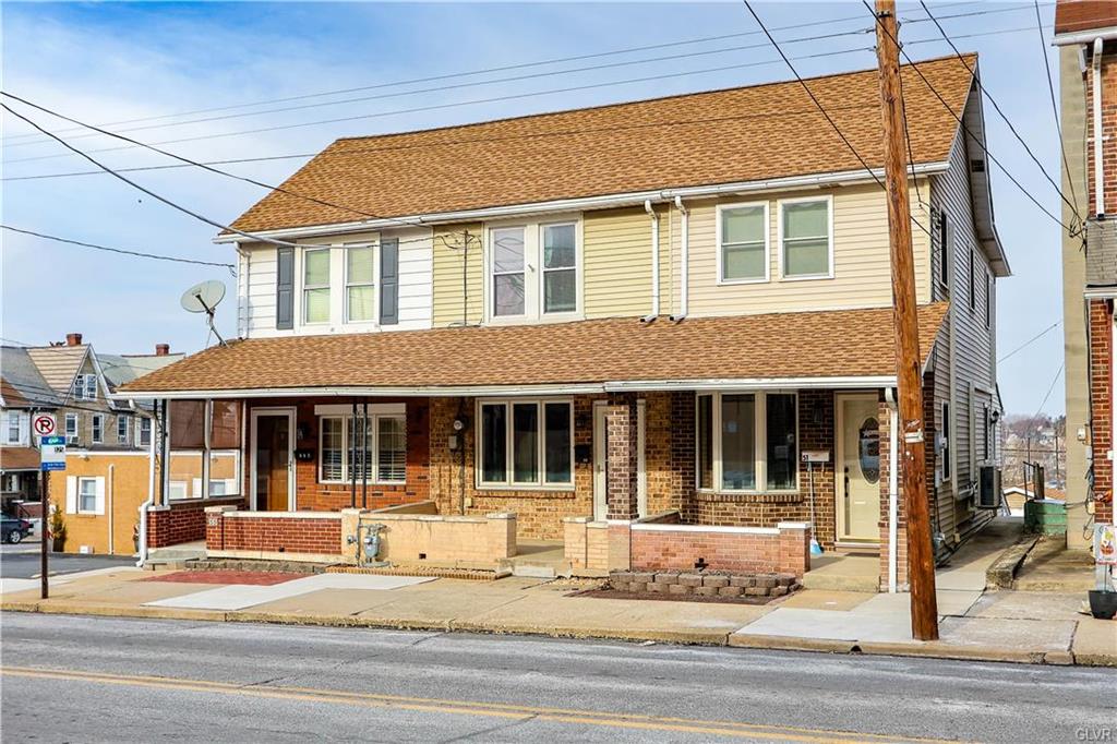 Coplay Borough, Pennsylvania 18037, United States, 3 Bedrooms Bedrooms, ,1 BathroomBathrooms,Residential,Pending,78038