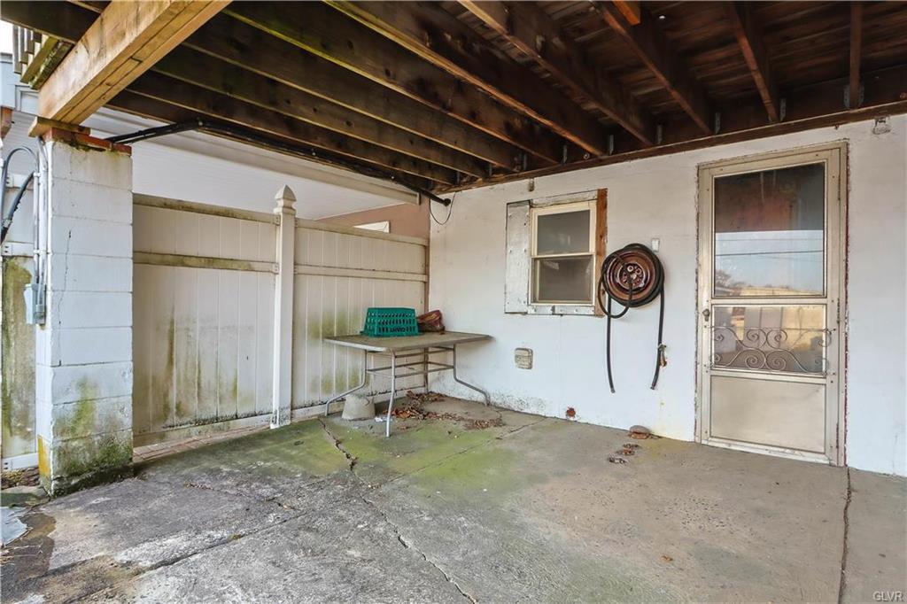 Coplay Borough, Pennsylvania 18037, United States, 3 Bedrooms Bedrooms, ,1 BathroomBathrooms,Residential,Pending,78038