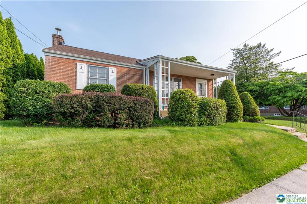 Allentown City, Pennsylvania 18104, United States, 2 Bedrooms Bedrooms, ,1 BathroomBathrooms,Residential,Pending,144708