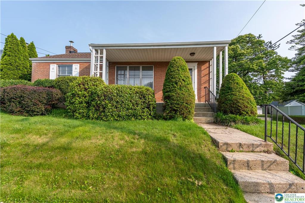 Allentown City, Pennsylvania 18104, United States, 2 Bedrooms Bedrooms, ,1 BathroomBathrooms,Residential,Pending,144708