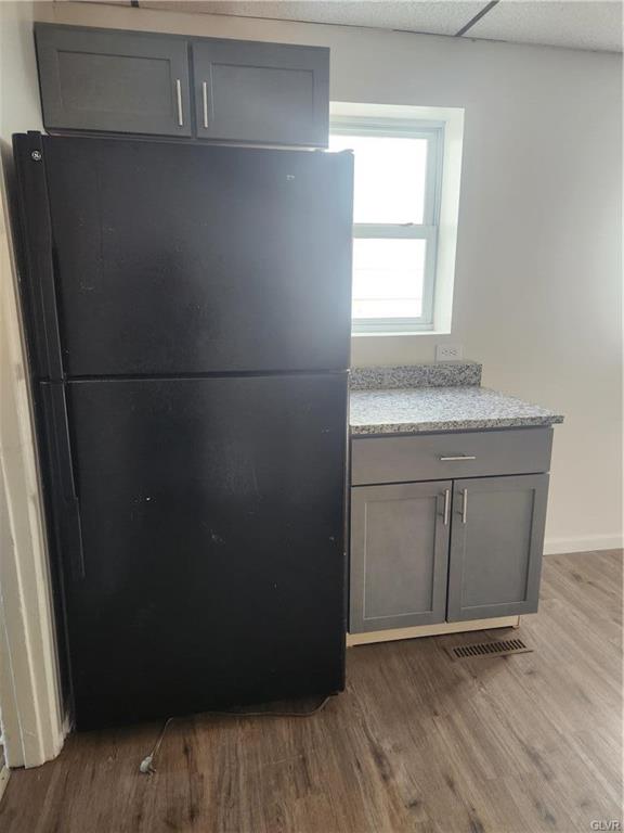 Allentown City, Pennsylvania 18103, United States, 3 Bedrooms Bedrooms, ,2 BathroomsBathrooms,Residential,Pending,86975