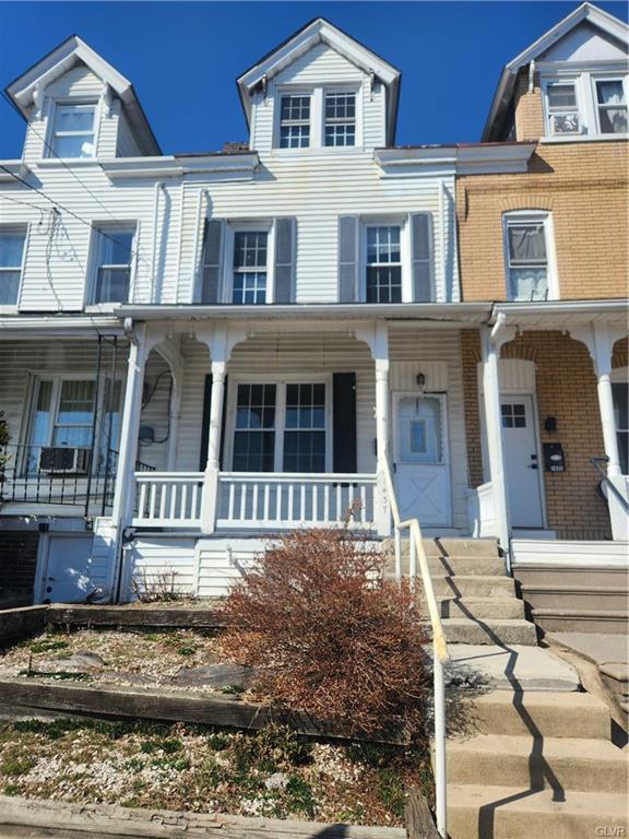 Allentown City, Pennsylvania 18103, United States, 3 Bedrooms Bedrooms, ,2 BathroomsBathrooms,Residential,Pending,86975