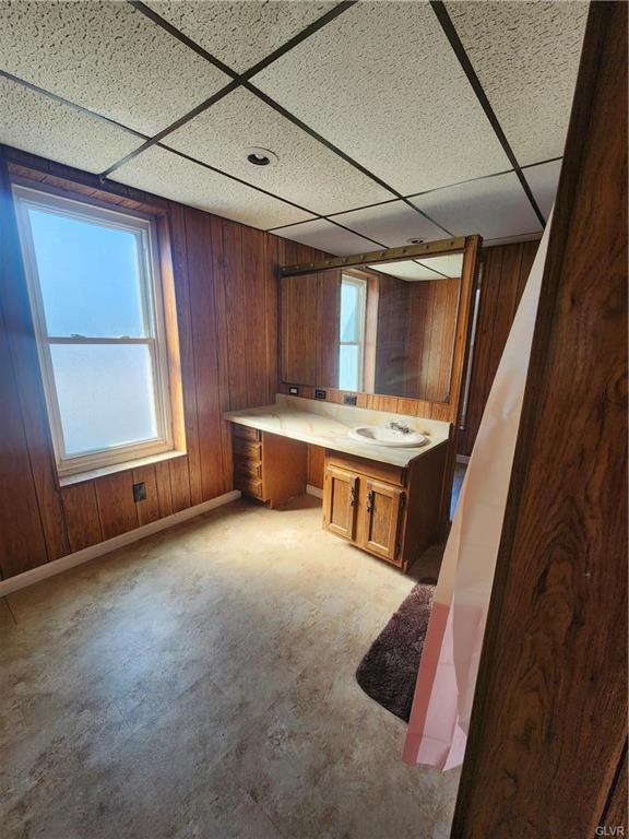 Allentown City, Pennsylvania 18103, United States, 3 Bedrooms Bedrooms, ,2 BathroomsBathrooms,Residential,Pending,86975