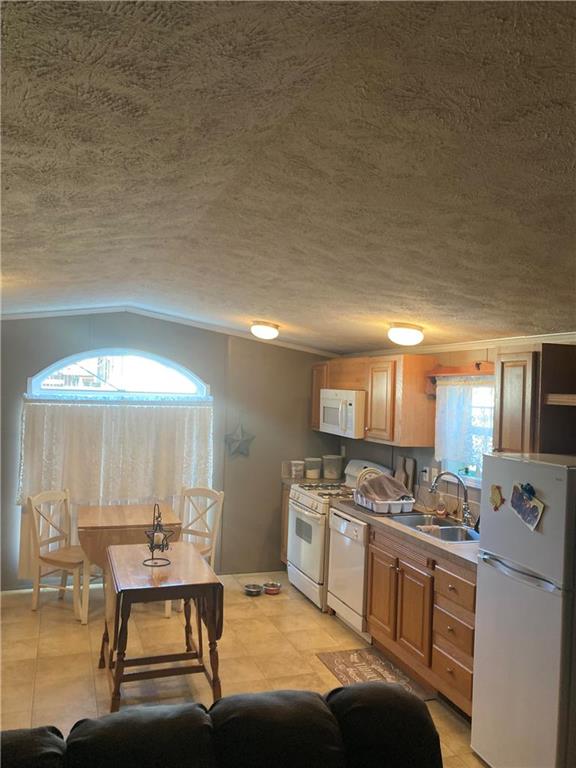 Other Pa Counties, Pennsylvania 17522, United States, 2 Bedrooms Bedrooms, ,1 BathroomBathrooms,Residential,Pending,6013