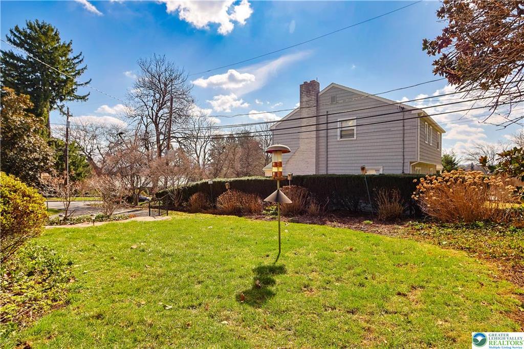 Allentown City, Pennsylvania 18104, United States, 5 Bedrooms Bedrooms, ,4 BathroomsBathrooms,Residential,Active,113348