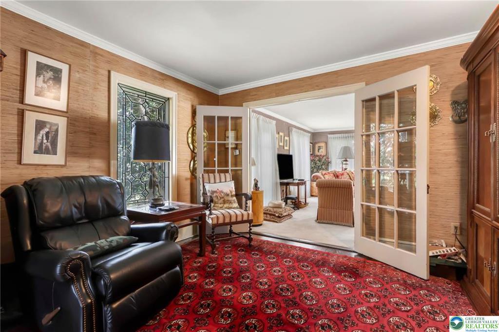 Allentown City, Pennsylvania 18104, United States, 5 Bedrooms Bedrooms, ,4 BathroomsBathrooms,Residential,Active,113348