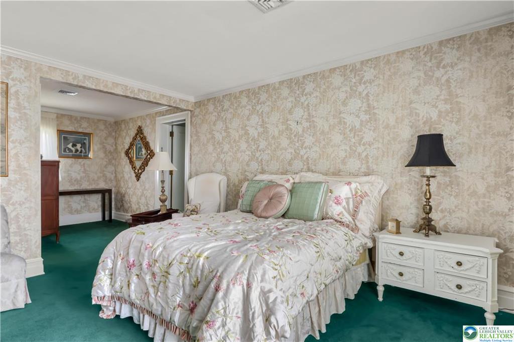 Allentown City, Pennsylvania 18104, United States, 5 Bedrooms Bedrooms, ,4 BathroomsBathrooms,Residential,Active,113348