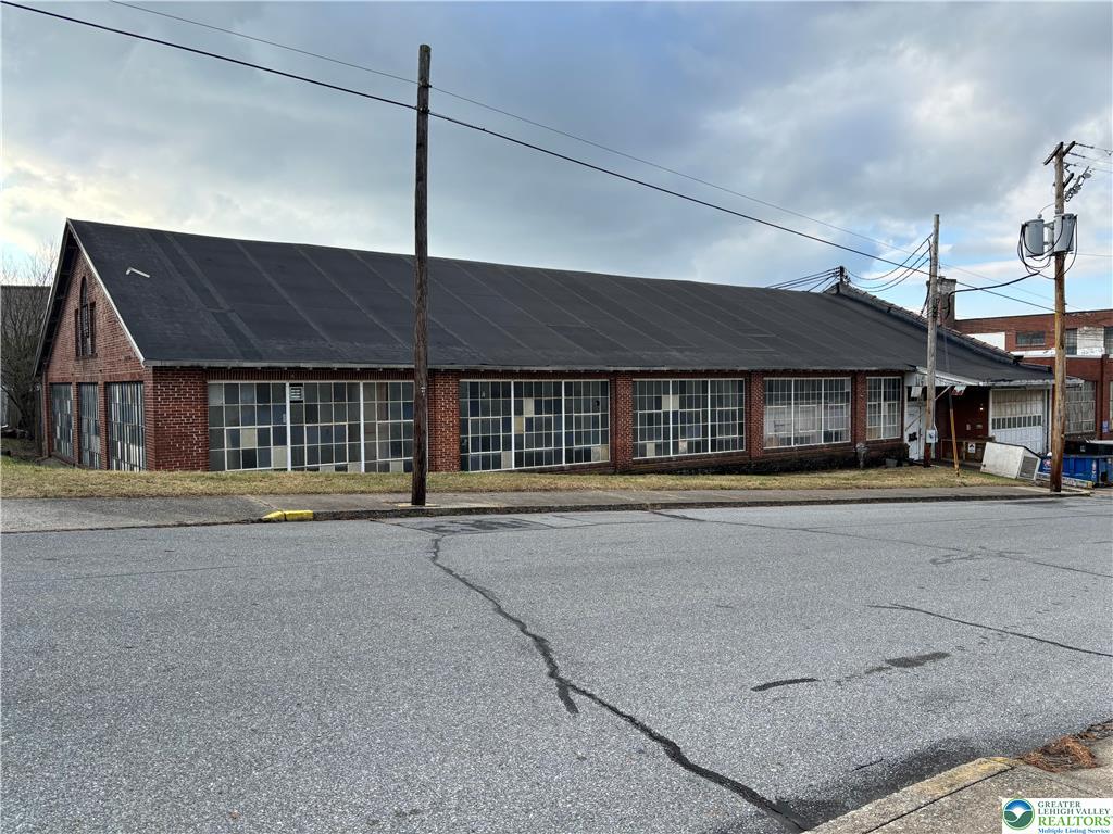 Emmaus Borough, Pennsylvania 18049, United States, ,Residential,Active,115354