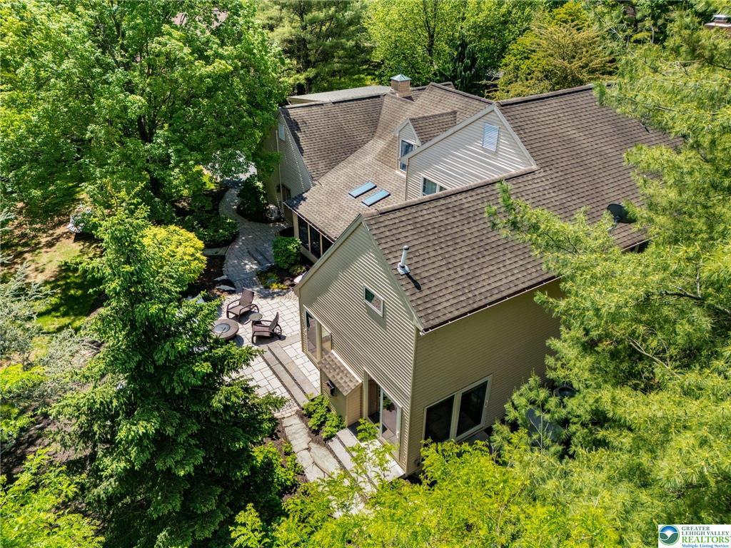 Lower Macungie Twp, Pennsylvania 18049, United States, 4 Bedrooms Bedrooms, ,6 BathroomsBathrooms,Residential,Pending,131119