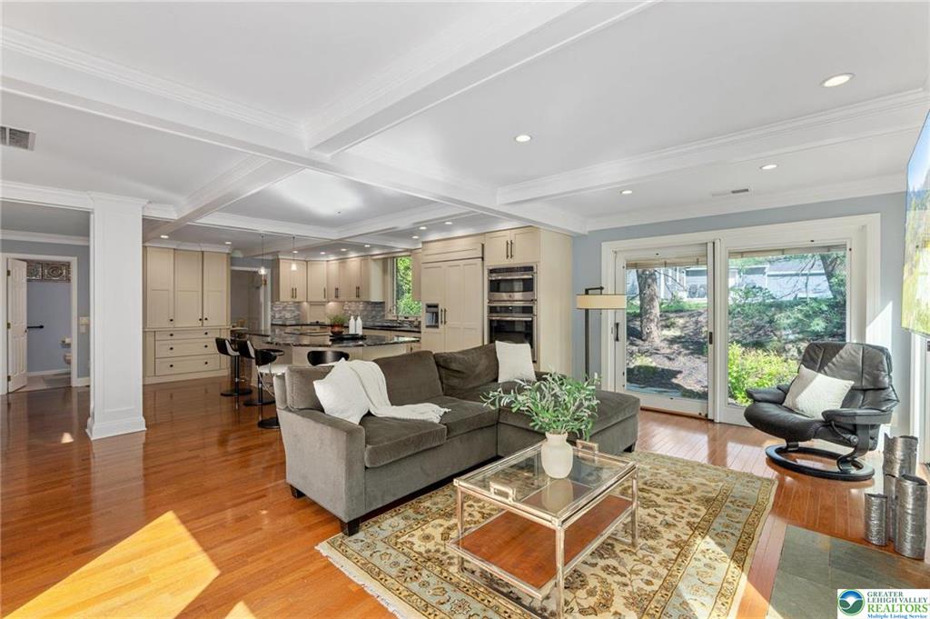 Lower Macungie Twp, Pennsylvania 18049, United States, 4 Bedrooms Bedrooms, ,6 BathroomsBathrooms,Residential,Pending,131119