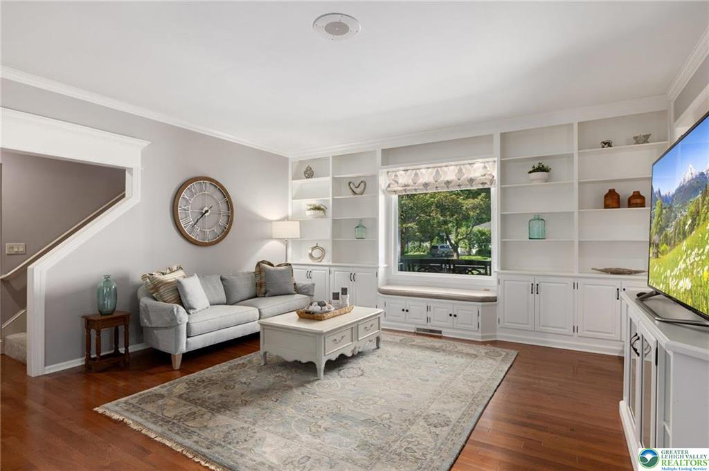 Lower Macungie Twp, Pennsylvania 18049, United States, 4 Bedrooms Bedrooms, ,6 BathroomsBathrooms,Residential,Pending,131119