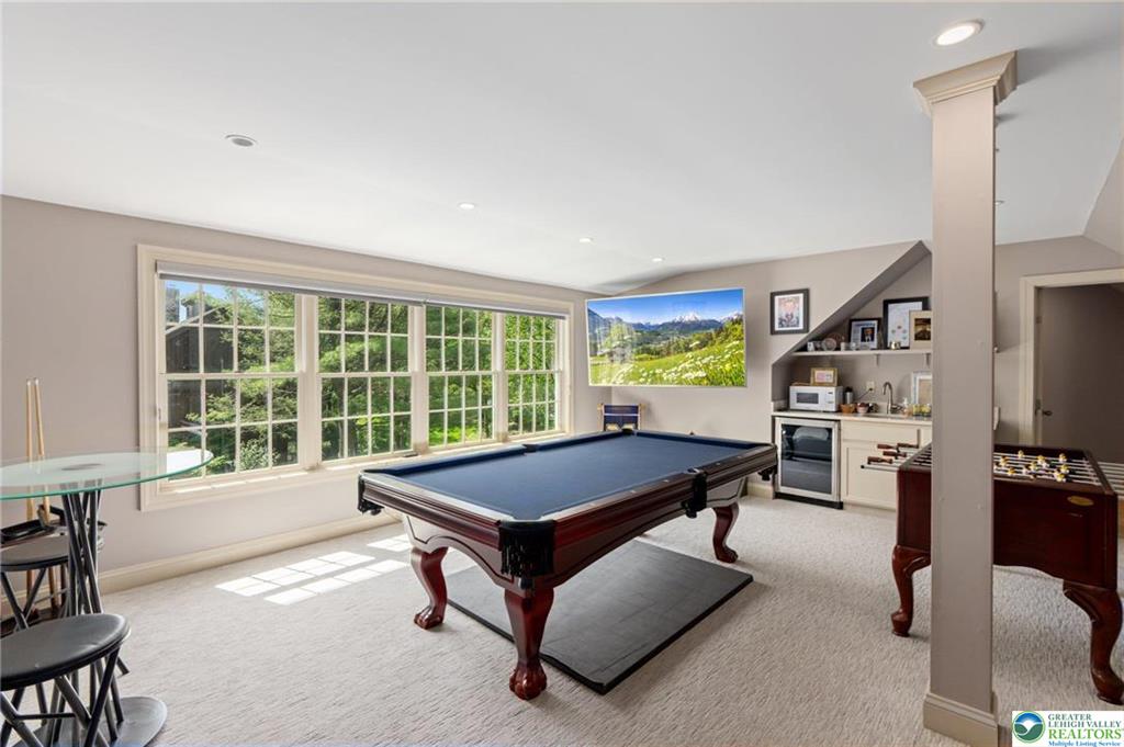 Lower Macungie Twp, Pennsylvania 18049, United States, 4 Bedrooms Bedrooms, ,6 BathroomsBathrooms,Residential,Pending,131119