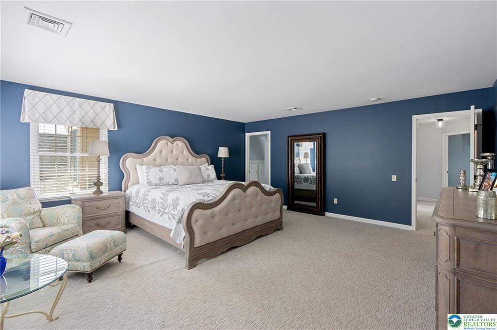 Lower Macungie Twp, Pennsylvania 18049, United States, 4 Bedrooms Bedrooms, ,6 BathroomsBathrooms,Residential,Pending,131119