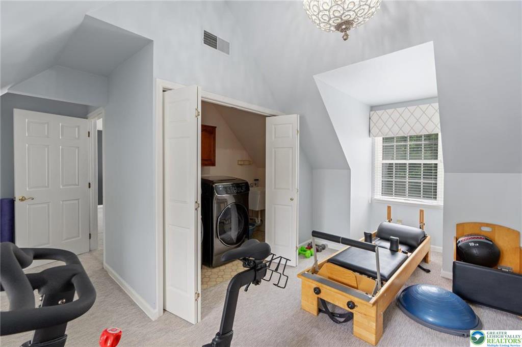 Lower Macungie Twp, Pennsylvania 18049, United States, 4 Bedrooms Bedrooms, ,6 BathroomsBathrooms,Residential,Pending,131119