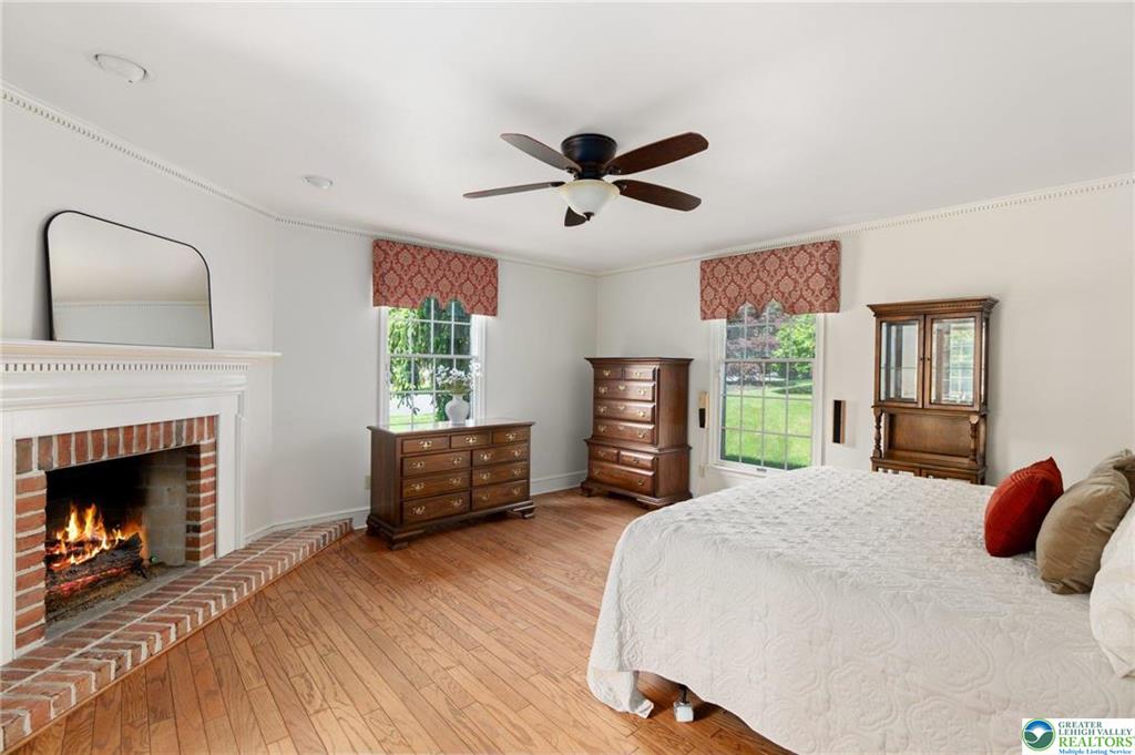 Lower Macungie Twp, Pennsylvania 18049, United States, 4 Bedrooms Bedrooms, ,6 BathroomsBathrooms,Residential,Pending,131119